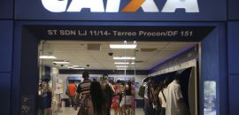 Trabalhadores nascidos em outubro podem sacar o PIS nesta quinta