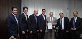 Governo envia projeto de reforma administrativa à Assembleia