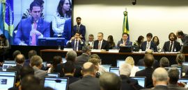 Previdência: parecer deve começar a ser discutido hoje na Câmara