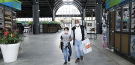 Com restrições, Mercado Central de Curitiba reabriu na terça-feira